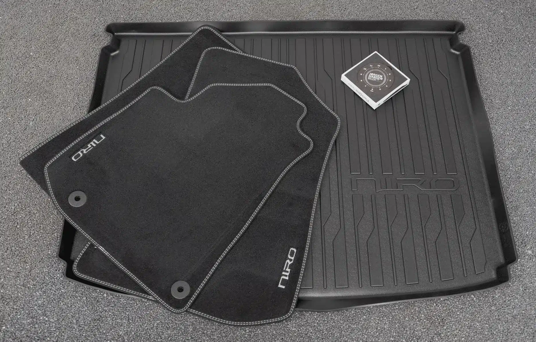 Praktisk og beskyttende tilbehør - Jørgen Hansen Biler