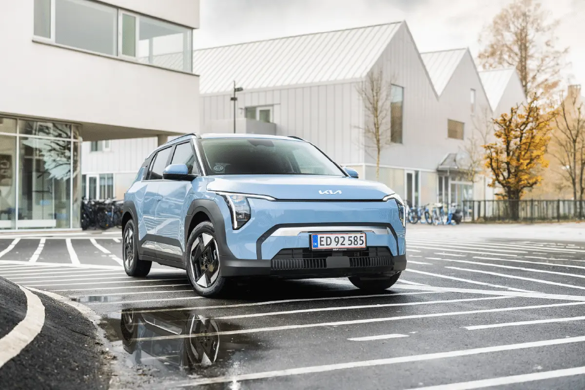 Kia EV3 - Prisvindende, kompakt SUV - Jørgen Hansen Biler