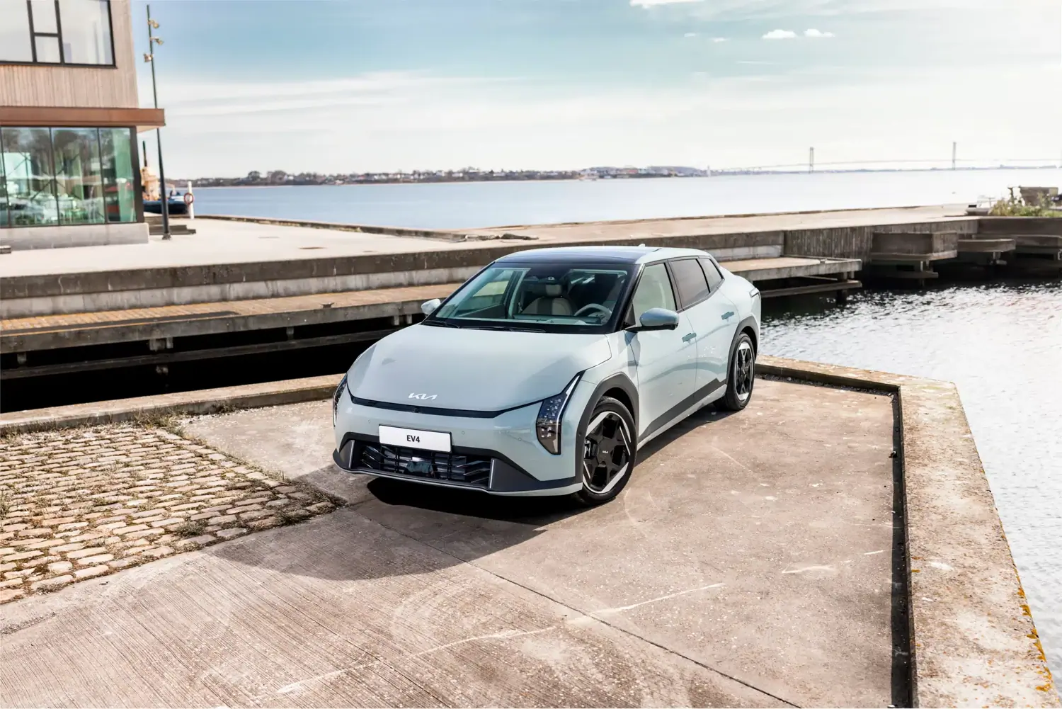 Kia EV4 - Elektrisk Sedan - Jørgen Hansen Biler A/S