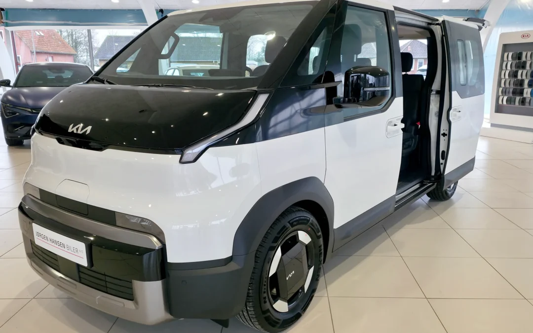 Kia PV5 Passenger i udstilling og til prøvekørsel
