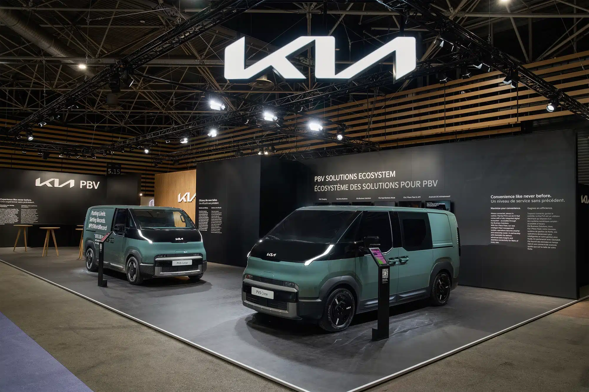 Kia PV5 Crew Van er en varebil til både mandskab og materialer Kia PV5 Crew Van er en varebil til både mandskab og materialer
