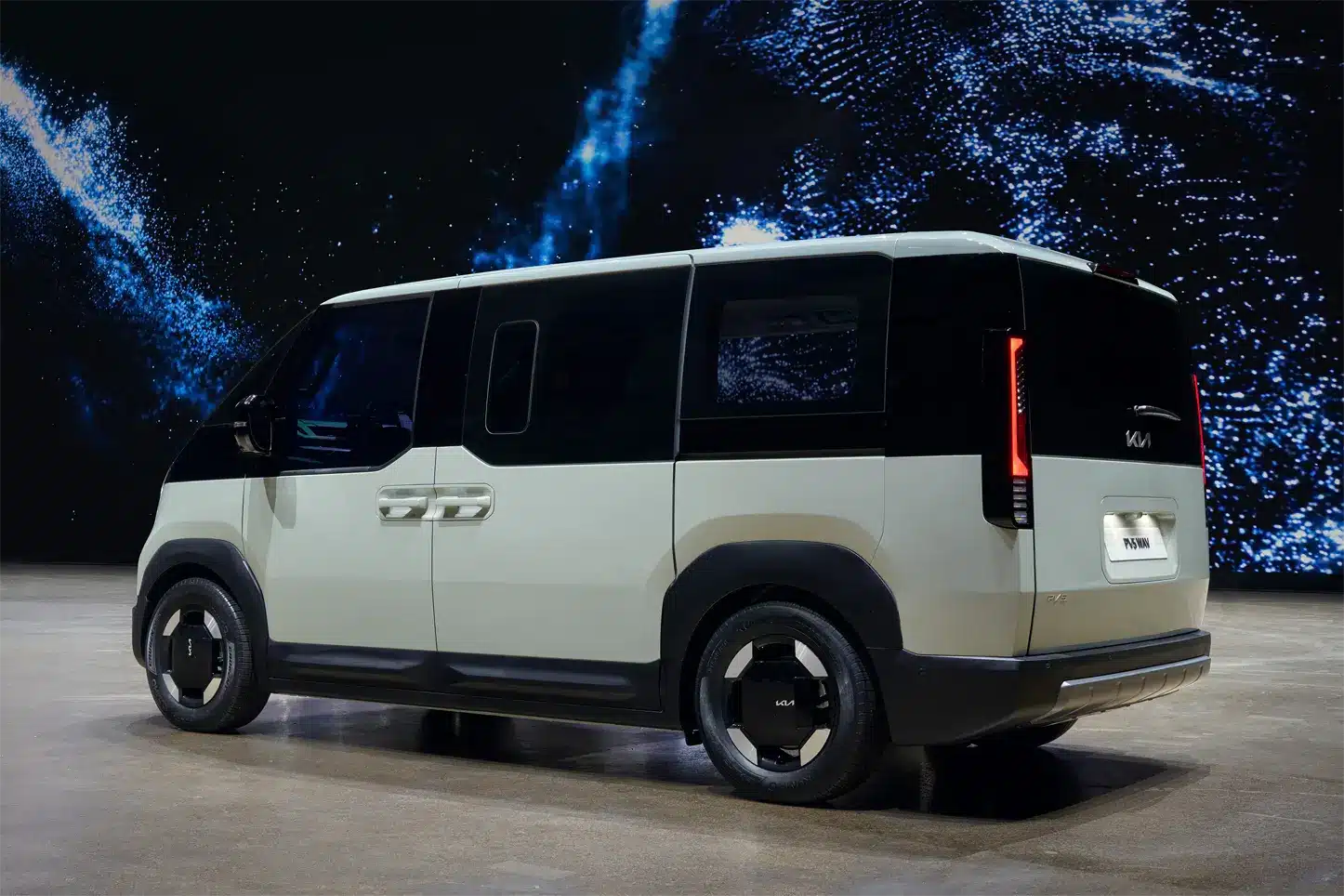 Kia PV5 Passenger - Stor elektrisk MPV - Jørgen Hansen Biler