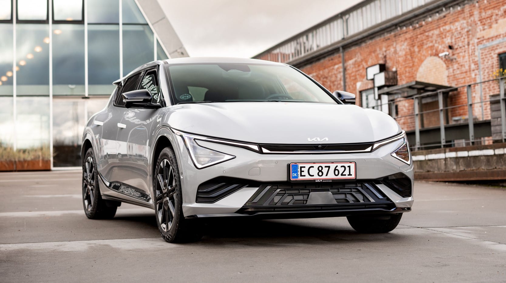 Kia EV6 - Level Up Kia EV3 - Prisvindende, kompakt SUV - Jørgen Hansen Biler